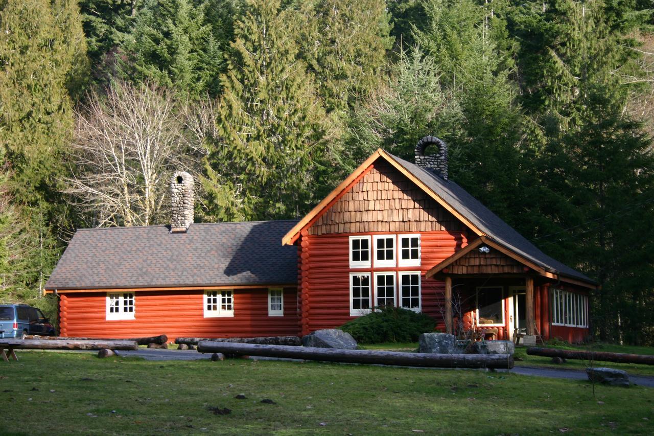 Copper Creek Inn Ashford Exterior photo